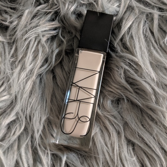NARS Other - Nars natural radiant longwear foundation
